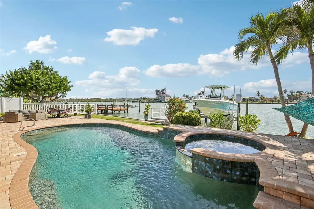 565 Crystal Drive Madeira Beach FL 33708