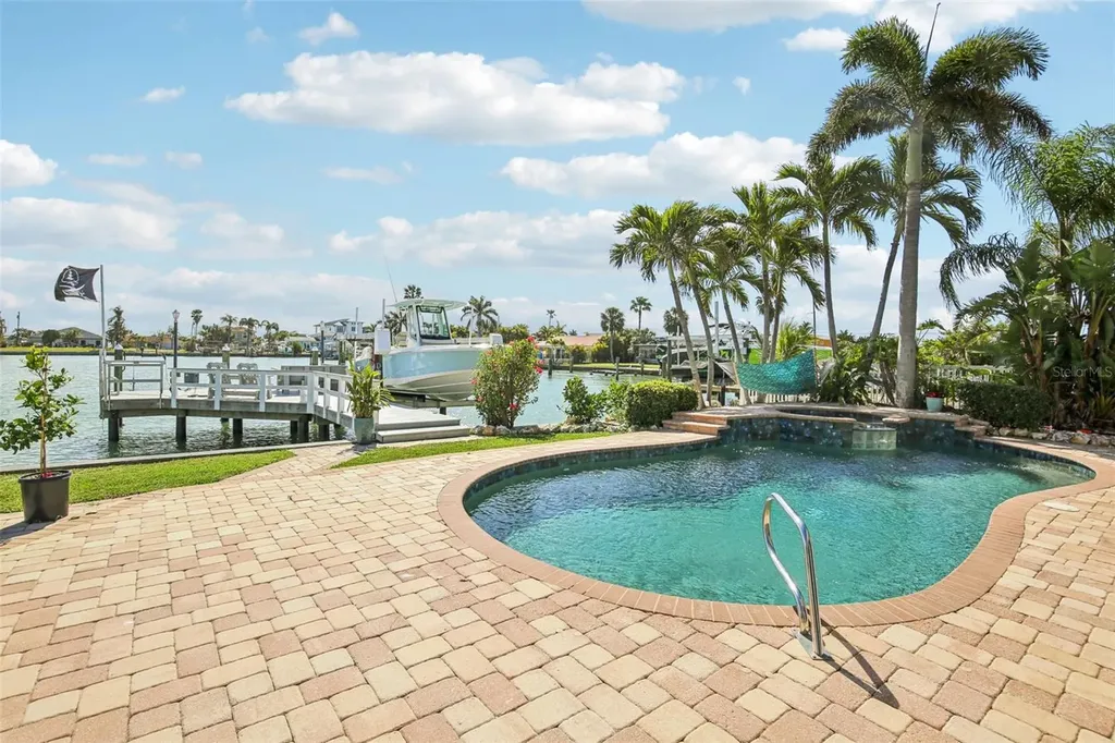 565 Crystal Drive Madeira Beach FL 33708