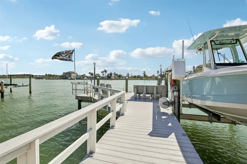 565 Crystal Drive Madeira Beach FL 33708