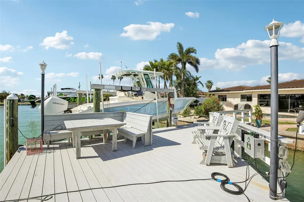 565 Crystal Drive Madeira Beach FL 33708