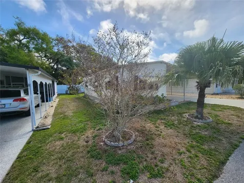 808 53rd Avenue E Bradenton FL 34203