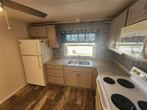 808 53rd Avenue E Bradenton FL 34203