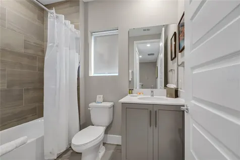 7833 Spectrum Drive Kissimmee FL 34747
