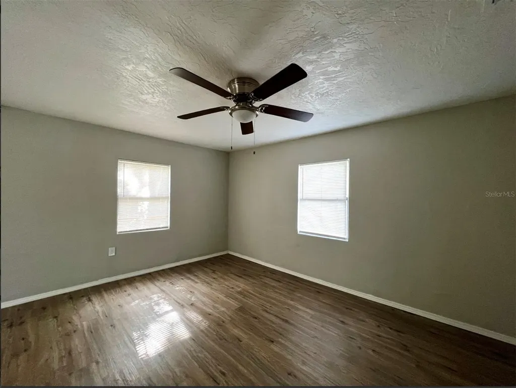 2003 10th Street S St Petersburg FL 33705