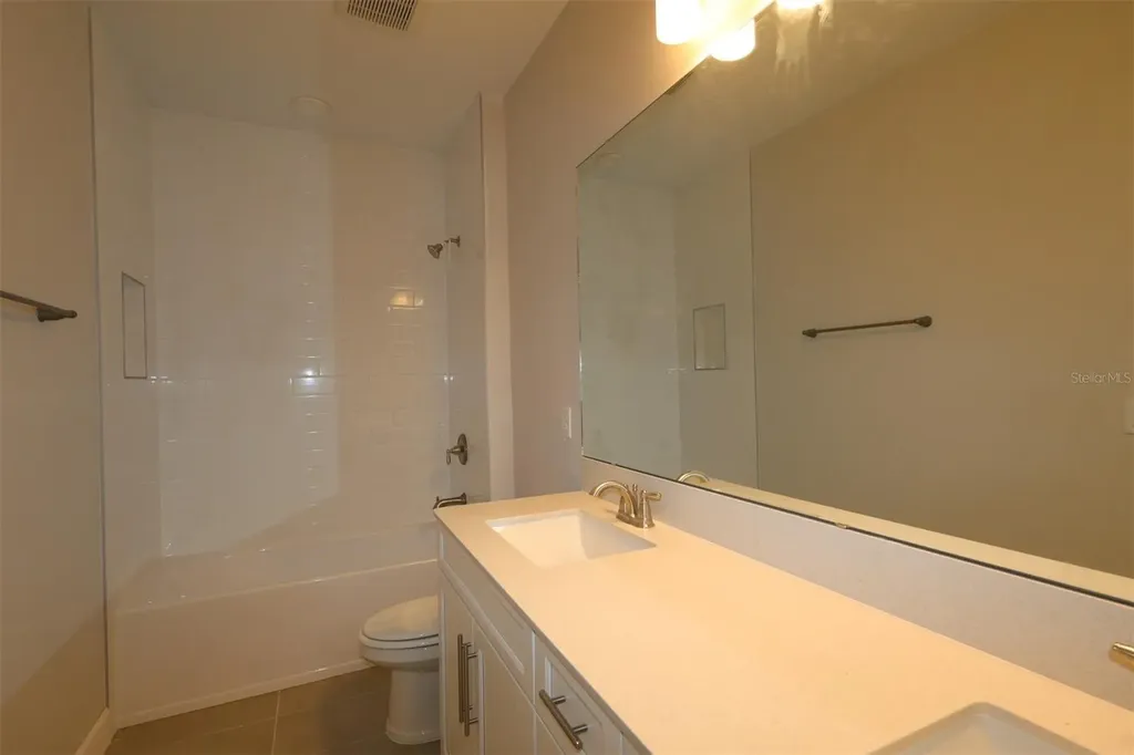 2501 Hawks Overlook Oviedo FL 32765