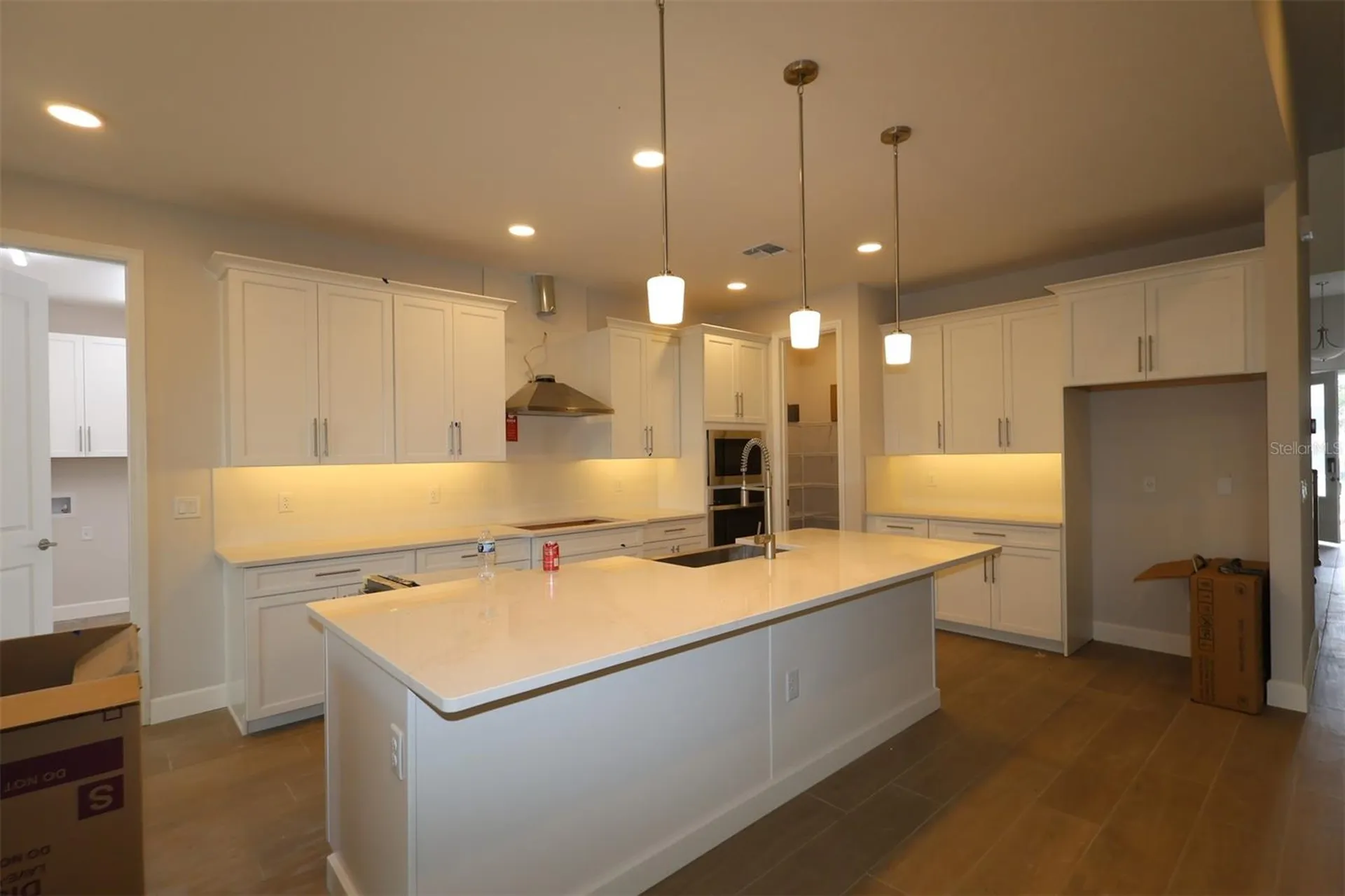 2501 Hawks Overlook Oviedo FL 32765