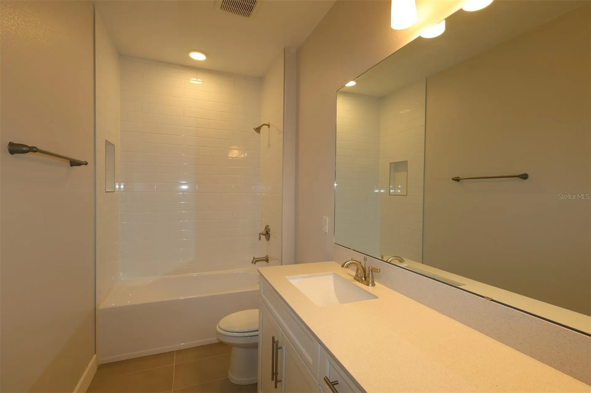 2501 Hawks Overlook Oviedo FL 32765
