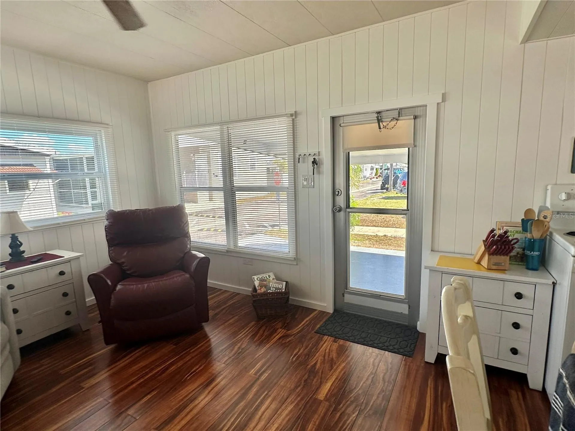 1501 25th Avenue Drive W Bradenton FL 34205