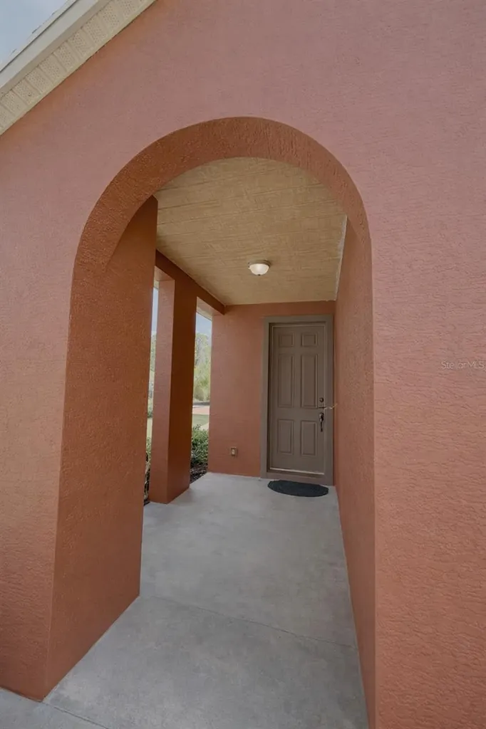 549 White Plains Avenue SW Palm Bay FL 32908
