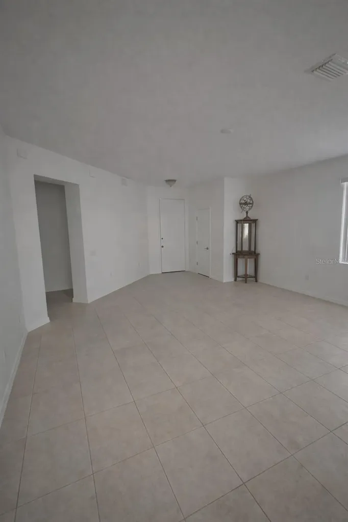 549 White Plains Avenue SW Palm Bay FL 32908