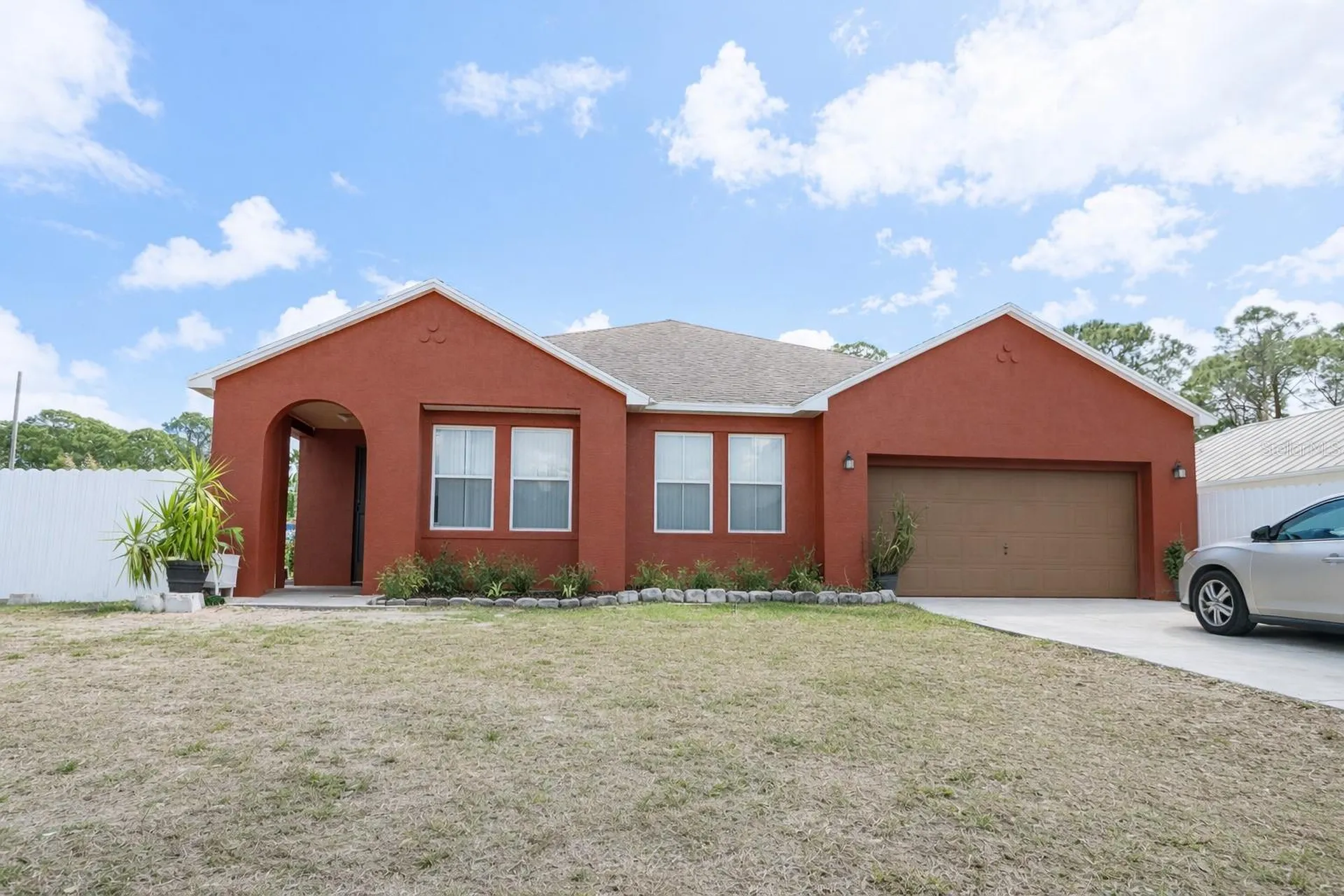549 White Plains Avenue SW Palm Bay FL 32908