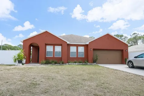 549 White Plains Avenue SW Palm Bay FL 32908