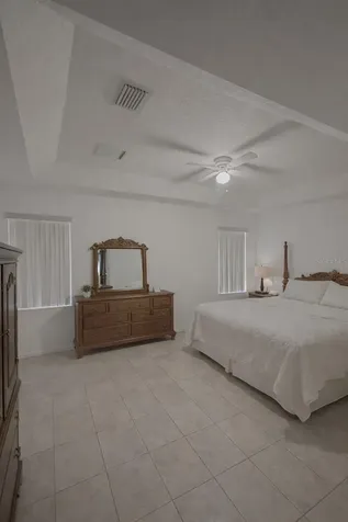 549 White Plains Avenue SW Palm Bay FL 32908