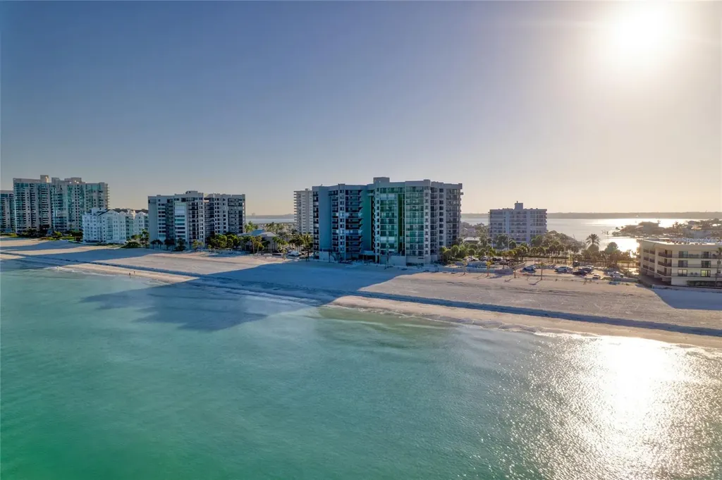 1660 Gulf Boulevard Clearwater FL 33767
