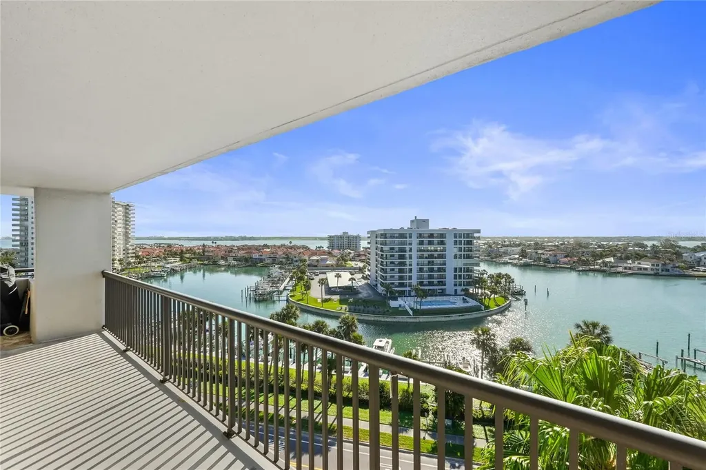 1660 Gulf Boulevard Clearwater FL 33767