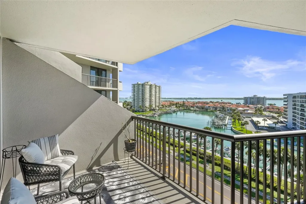 1660 Gulf Boulevard Clearwater FL 33767