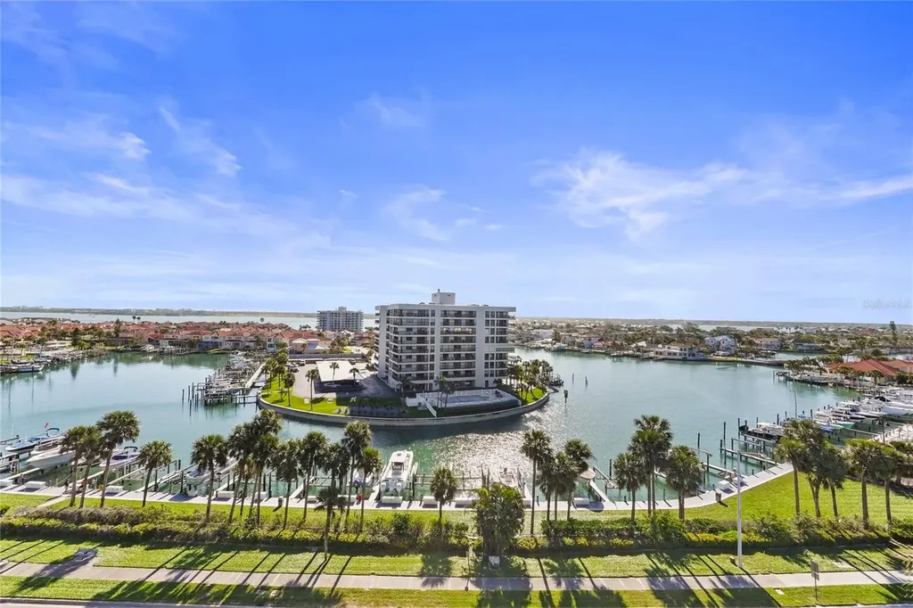 1660 Gulf Boulevard Clearwater FL 33767