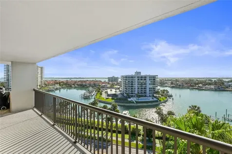 1660 Gulf Boulevard Clearwater FL 33767