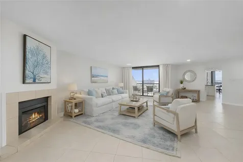 1660 Gulf Boulevard Clearwater FL 33767