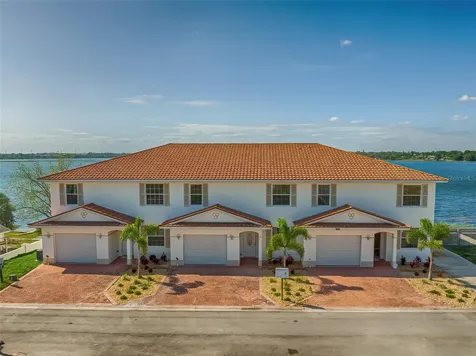 1877 Arbuckle Creek Road Sebring FL 33870