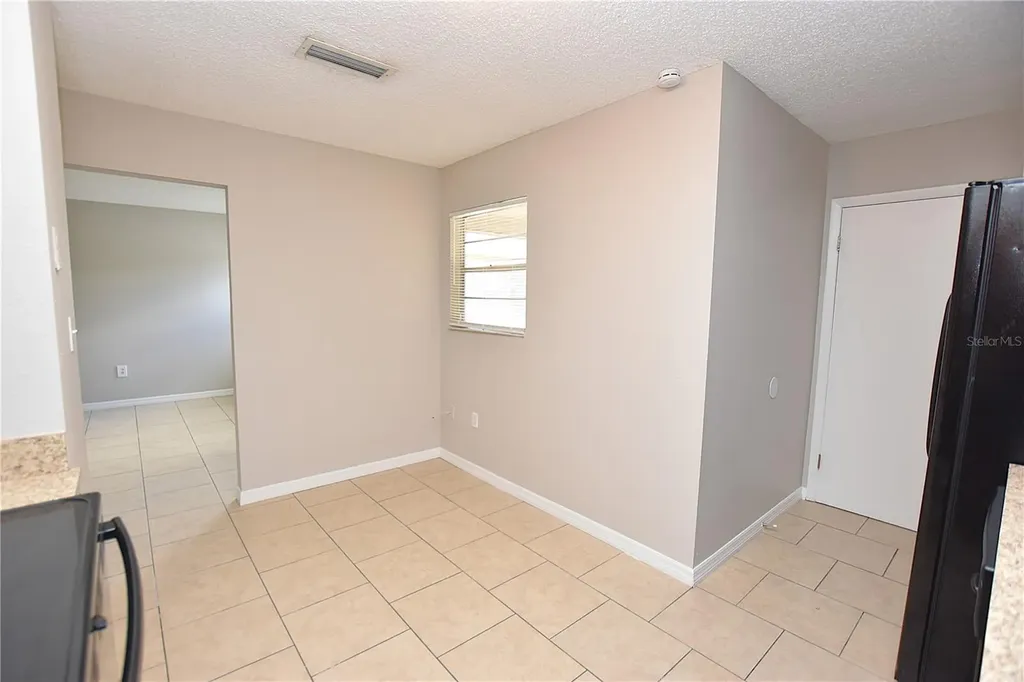 1139 W Mercury Drive Lakeland FL 33801