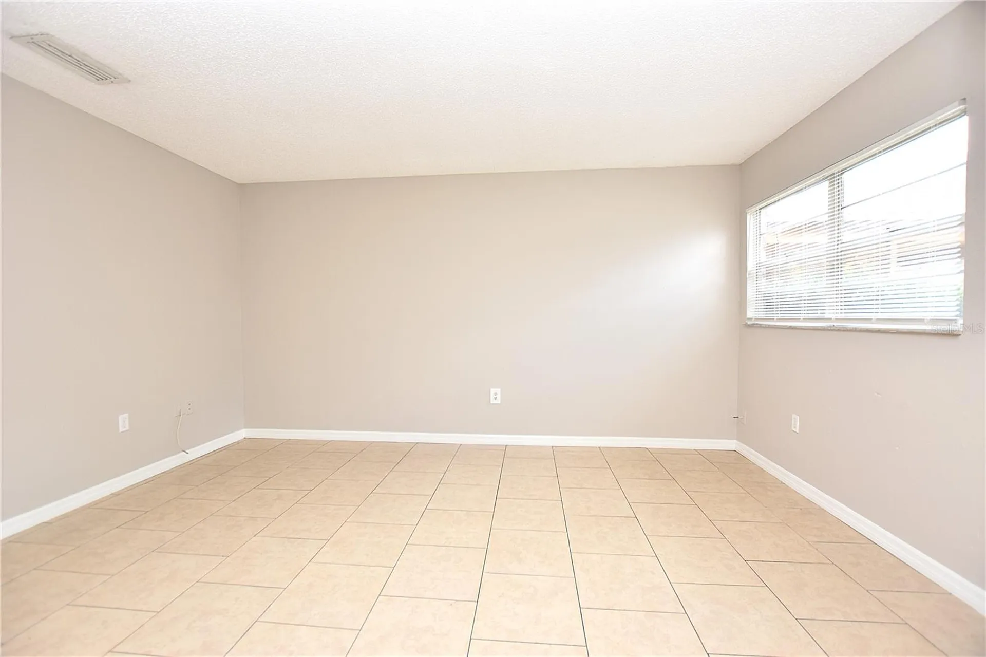 1139 W Mercury Drive Lakeland FL 33801