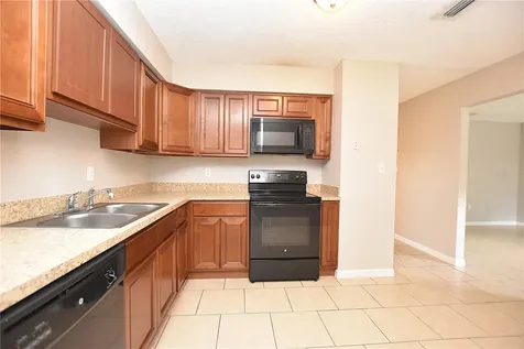 1139 W Mercury Drive Lakeland FL 33801