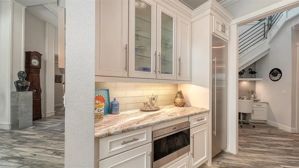 1794 Cunliff Lane Sarasota FL 34239