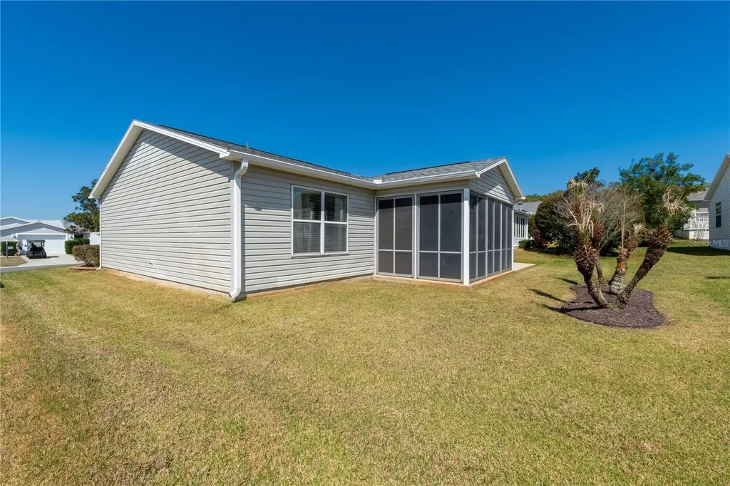 2201 Balsa Court The Villages FL 32162