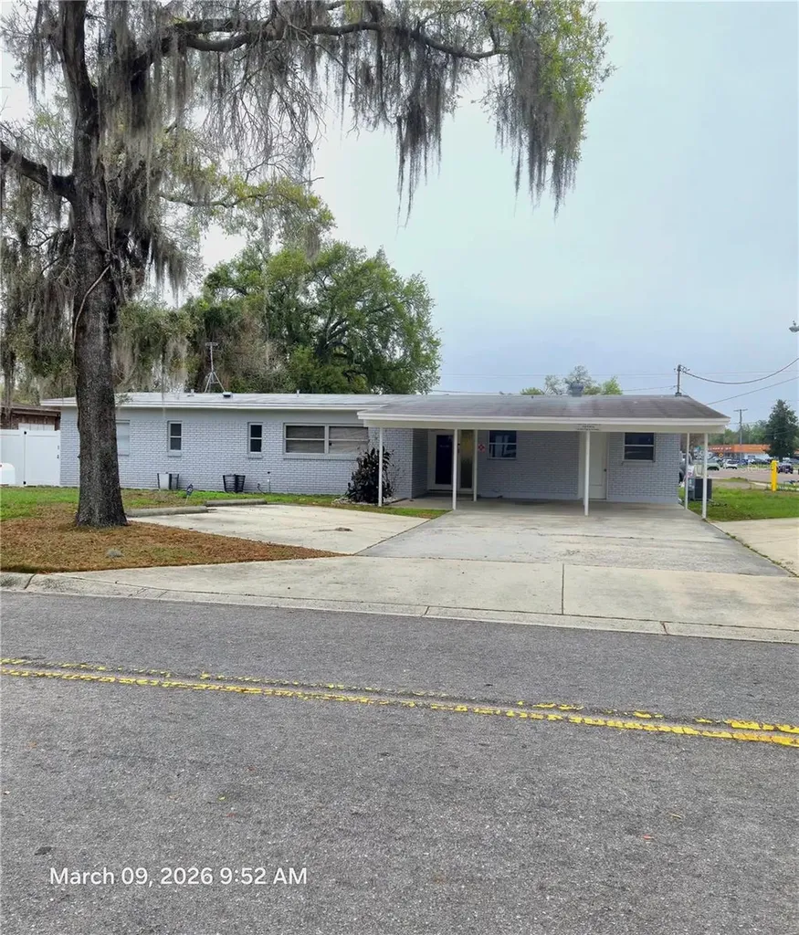 101 Emily Lane Brandon FL 33510
