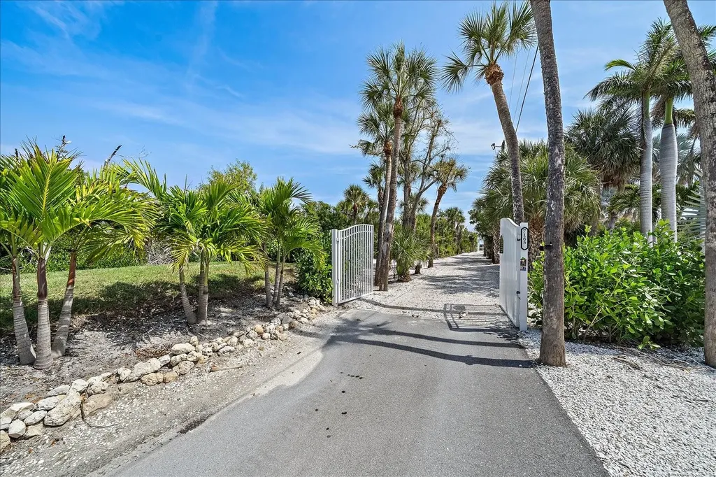 7160 Manasota Key Road Englewood FL 34223