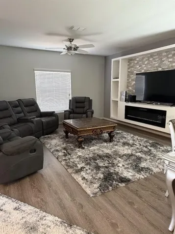 1966 Hawks View Drive Ruskin FL 33570
