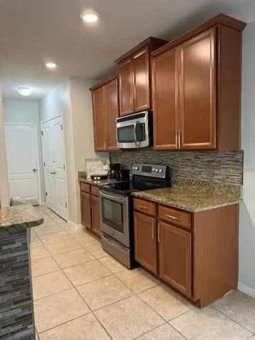 1966 Hawks View Drive Ruskin FL 33570