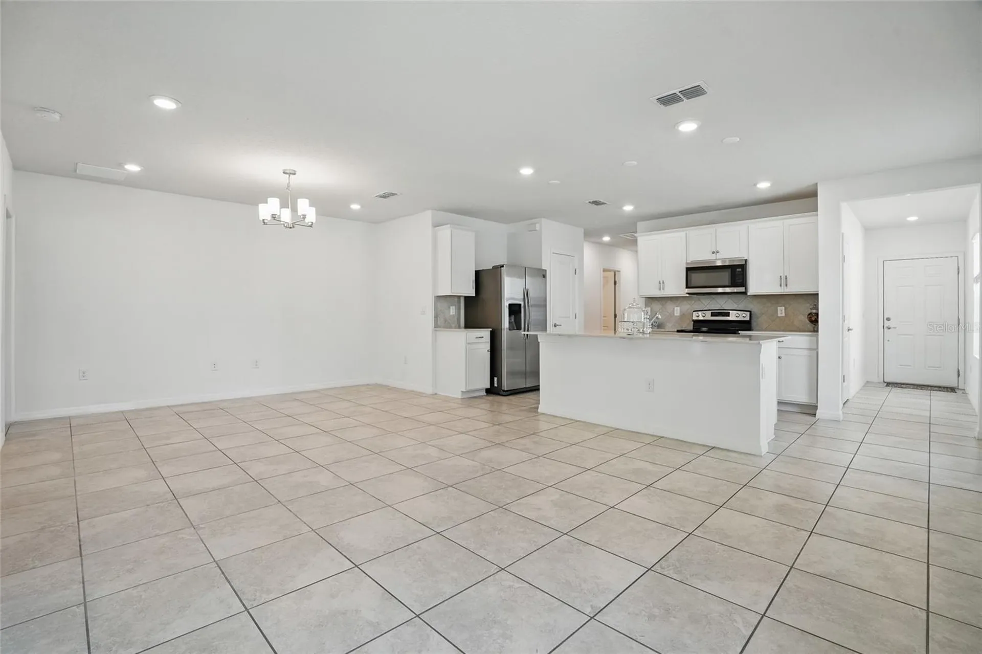 5079 Royal Point Avenue Kissimmee FL 34746