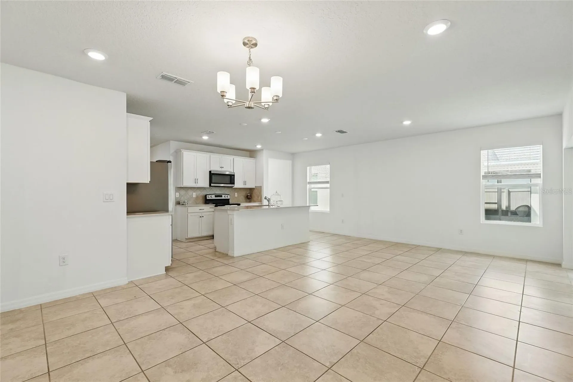 5079 Royal Point Avenue Kissimmee FL 34746