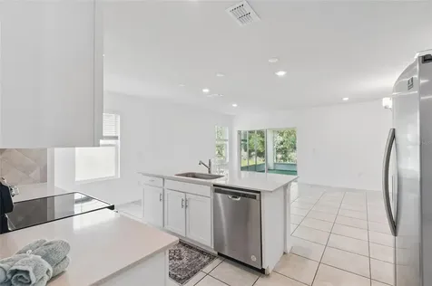 5079 Royal Point Avenue Kissimmee FL 34746