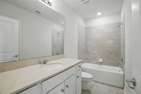 5079 Royal Point Avenue Kissimmee FL 34746