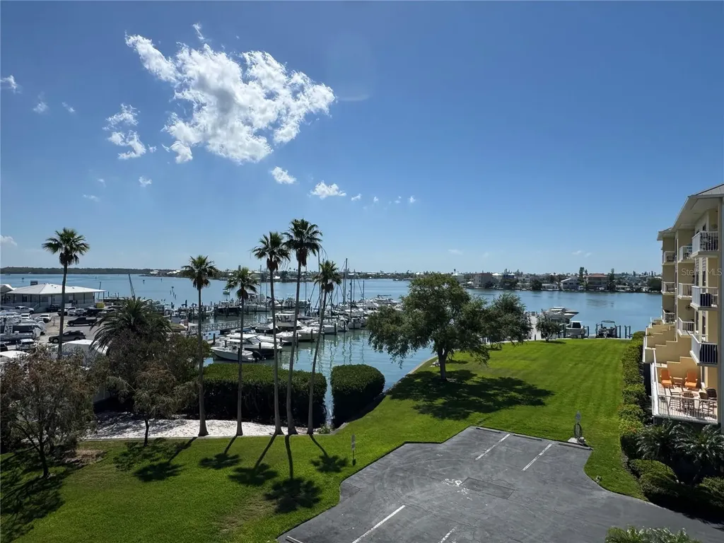 423 150th Avenue Madeira Beach FL 33708