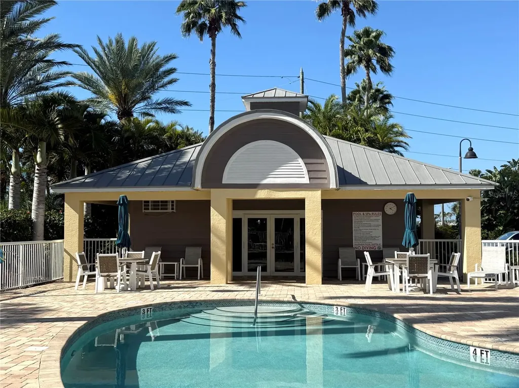 423 150th Avenue Madeira Beach FL 33708