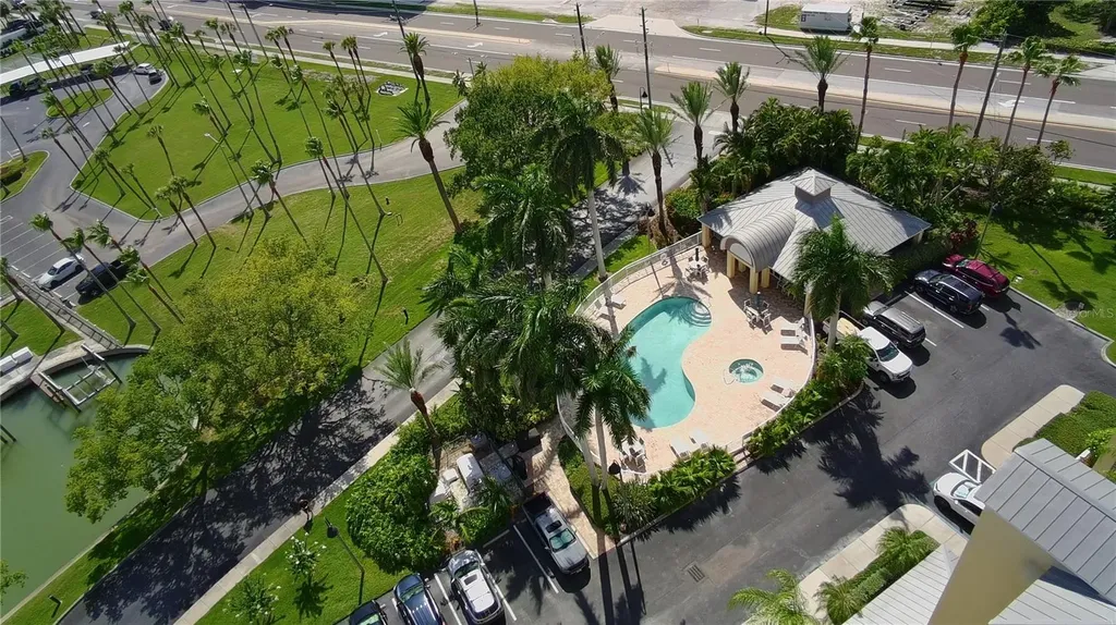 423 150th Avenue Madeira Beach FL 33708