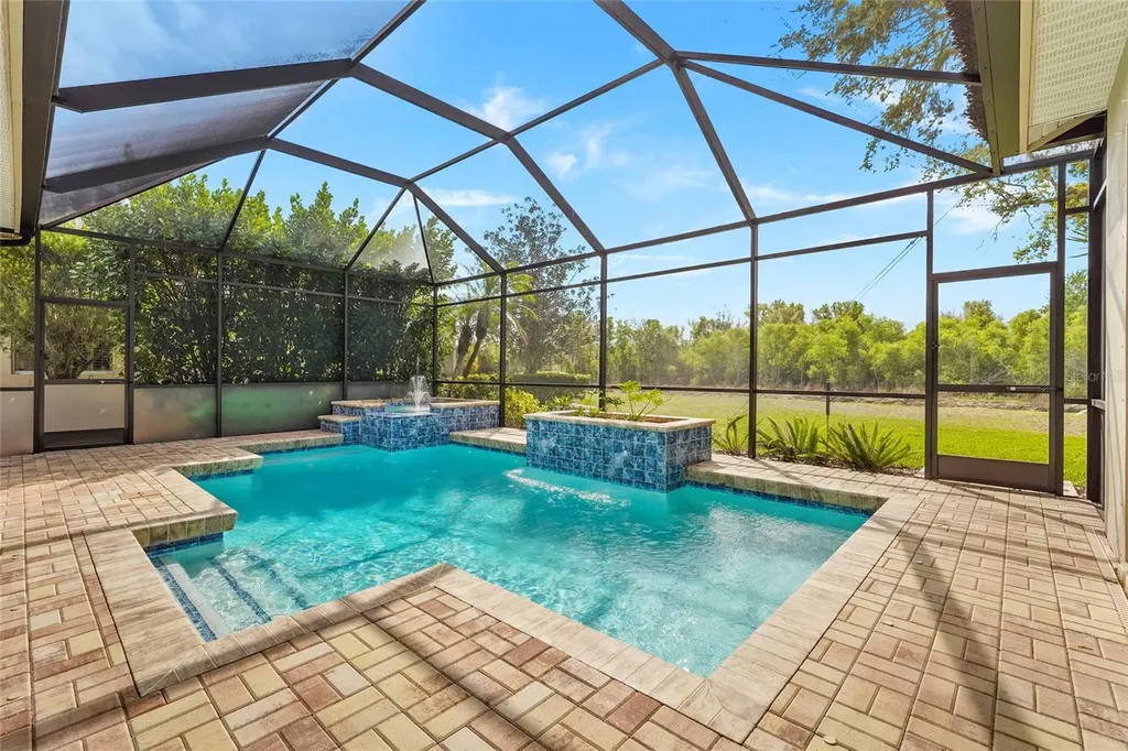 6582 Waters Edge Way Lakewood Ranch FL 34202