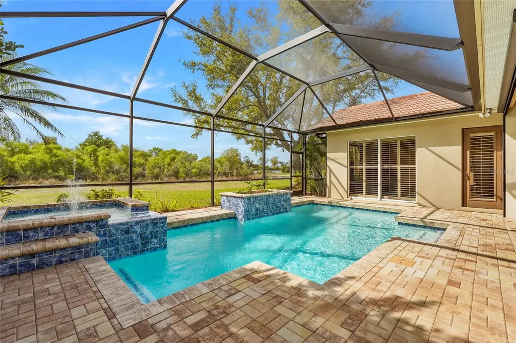 6582 Waters Edge Way Lakewood Ranch FL 34202