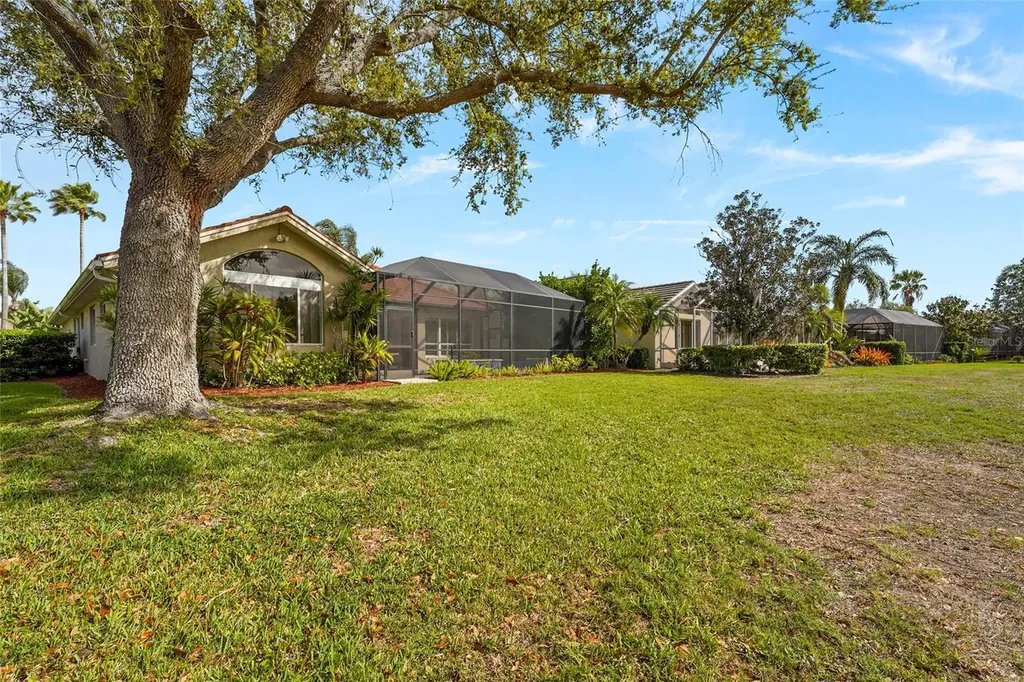 6582 Waters Edge Way Lakewood Ranch FL 34202
