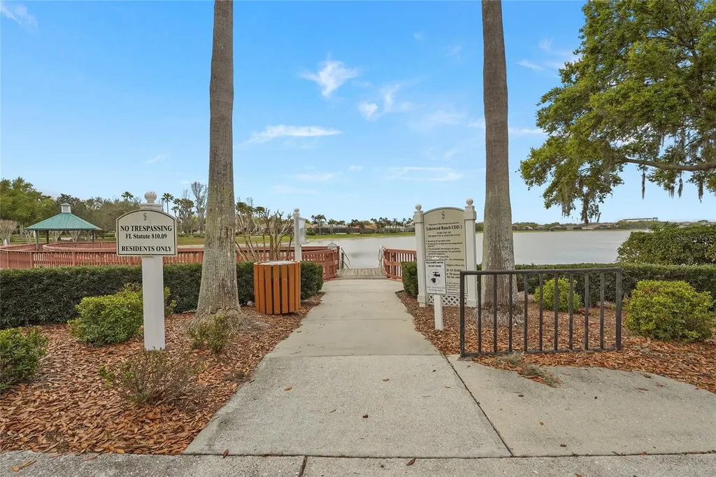 6582 Waters Edge Way Lakewood Ranch FL 34202