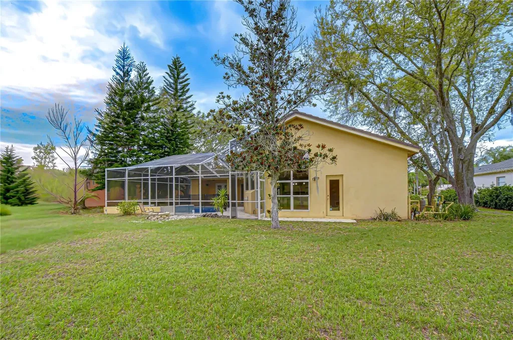 3373 Crescent Oaks Boulevard Tarpon Springs FL 34688