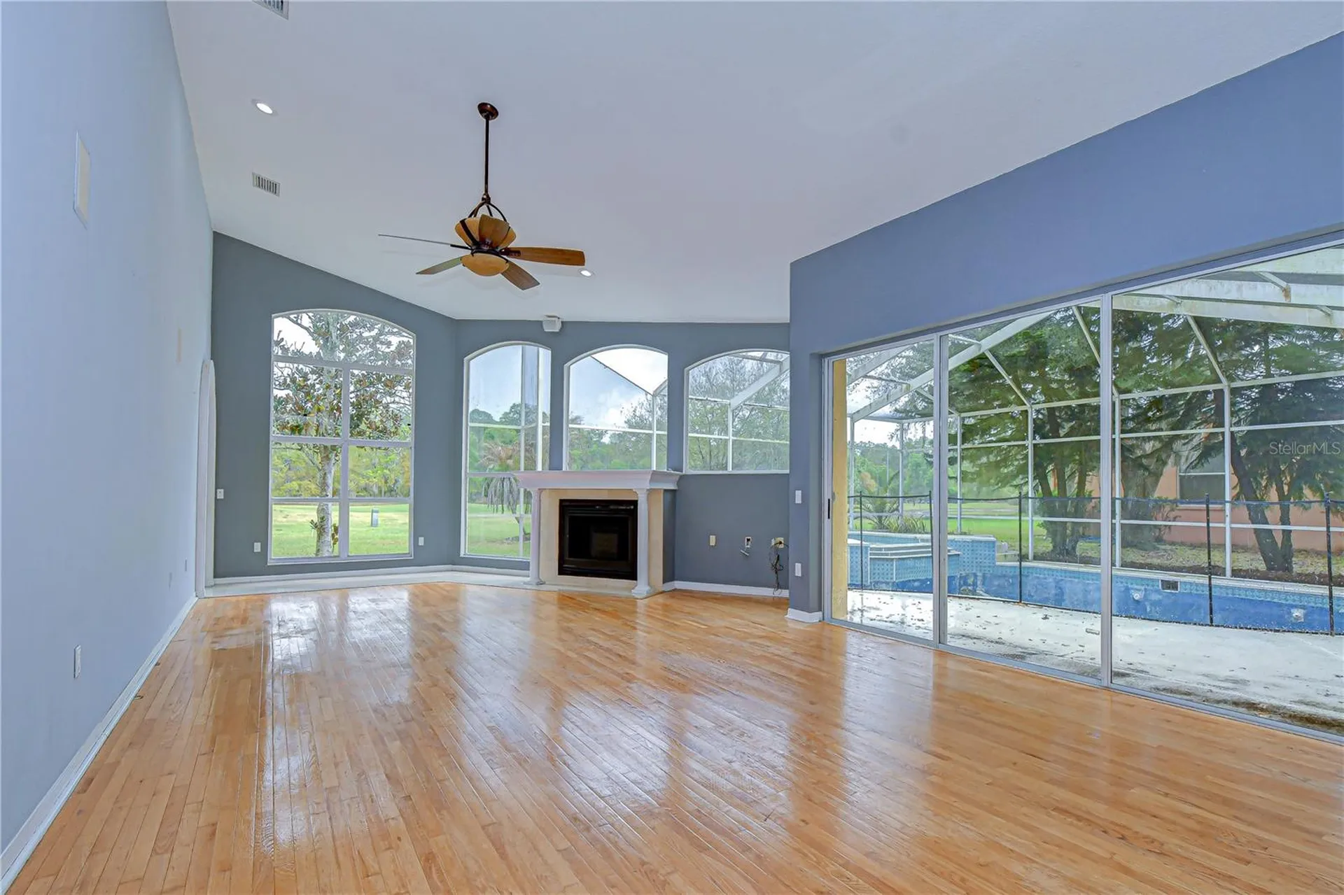 3373 Crescent Oaks Boulevard Tarpon Springs FL 34688