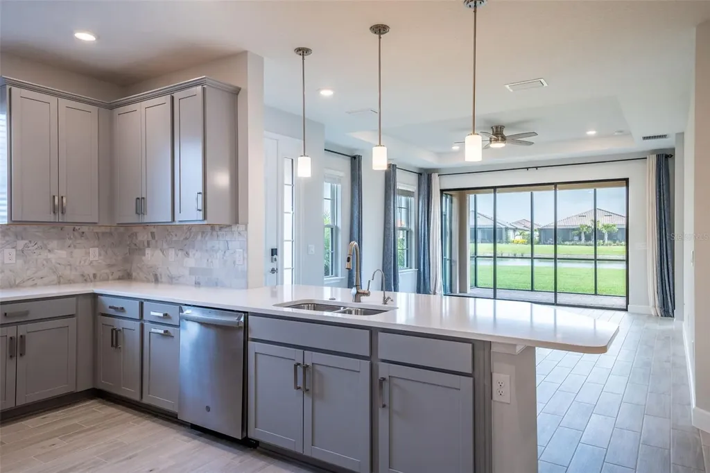 10449 Morning Mist Lane Sarasota FL 34241