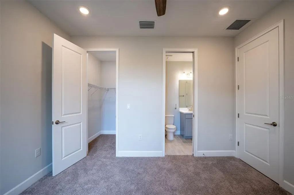 10449 Morning Mist Lane Sarasota FL 34241