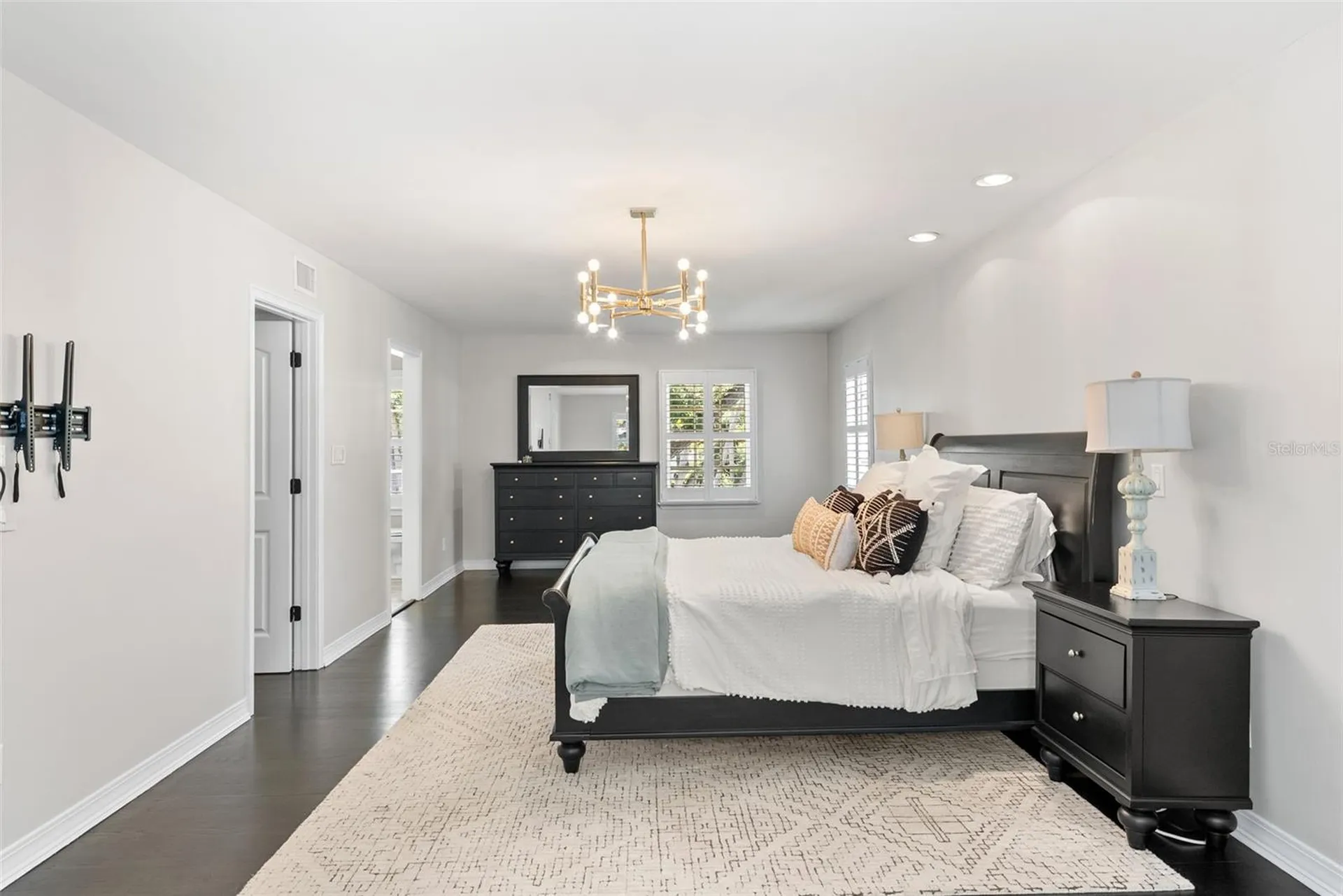 1207 S Druid Lane Tampa FL 33629