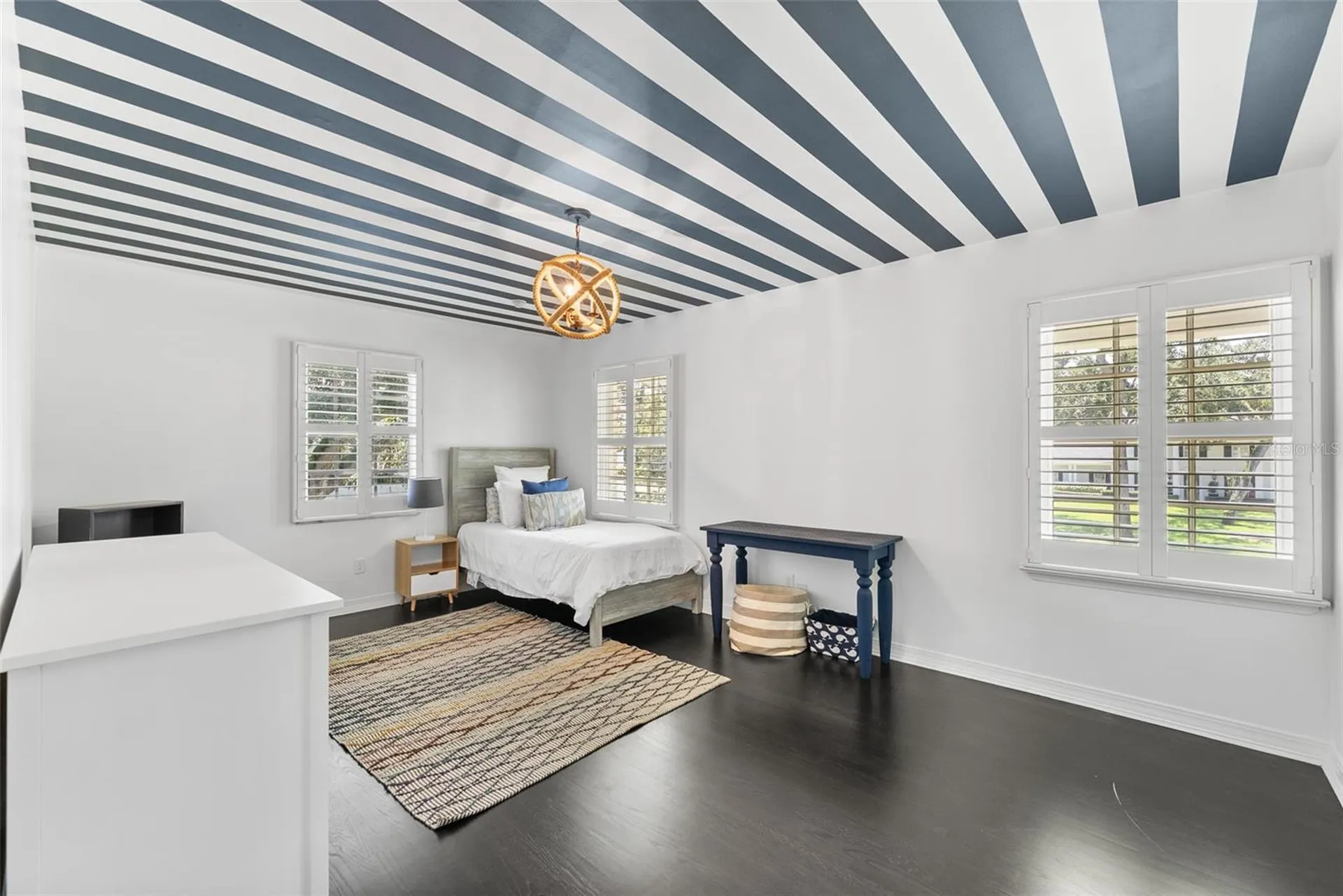 1207 S Druid Lane Tampa FL 33629